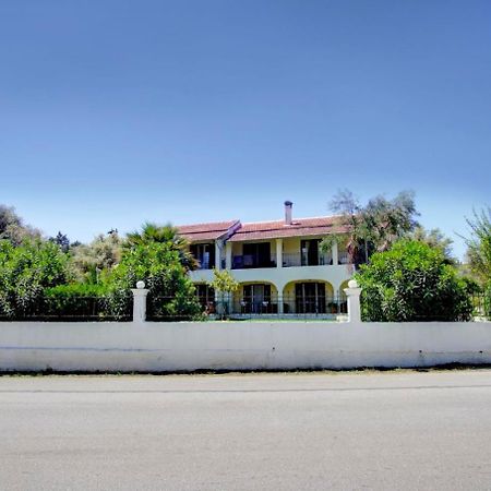 La Casa De Dalia Hotell Lefkímmi Eksteriør bilde